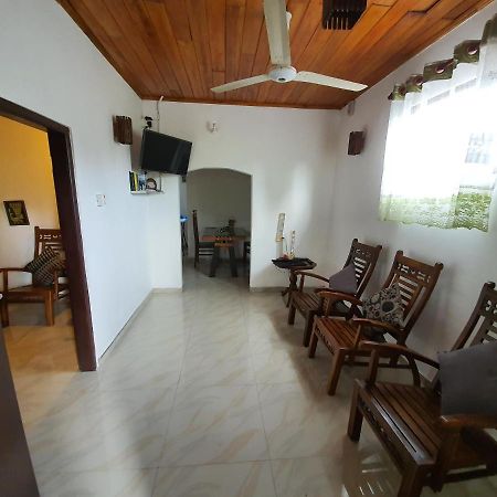 Ferienwohnung Sana Guest Weligama Exterior foto